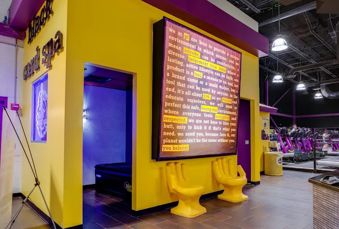 Planet Fitness Picture 8