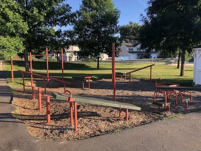 Calisthenics Park Picture 5