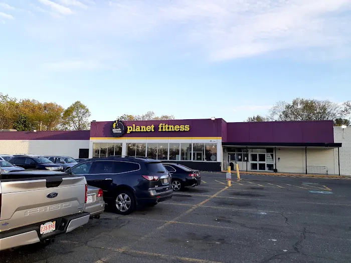 Planet Fitness Picture 3