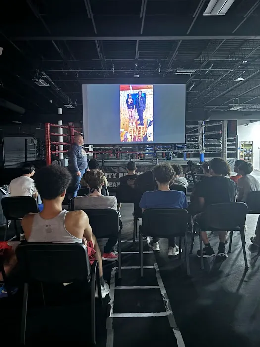 Central City Boxing & Barbell Picture 1