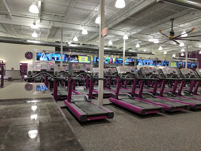 Planet Fitness Picture 3