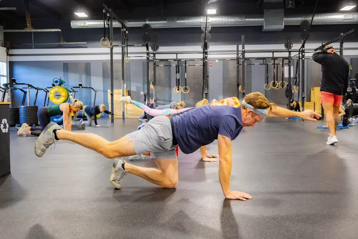 LEVLUP FAMILY FITNESS Picture 5