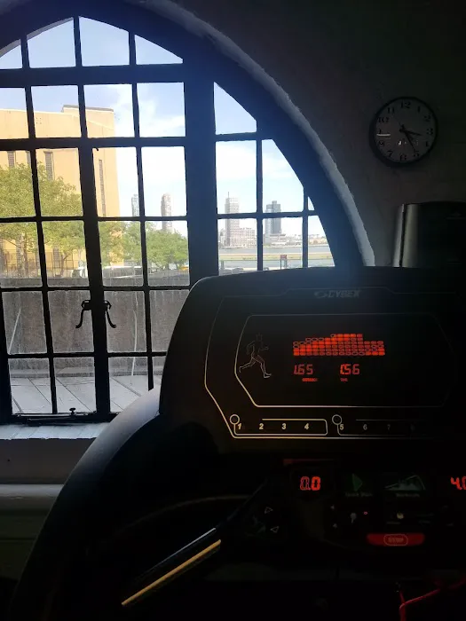 5 Tudor City Place Fitness Center Picture 2