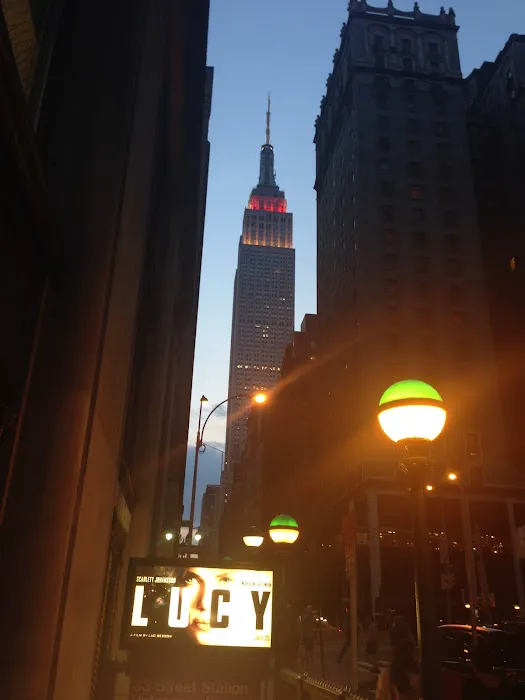 Equinox Park Avenue Picture 3
