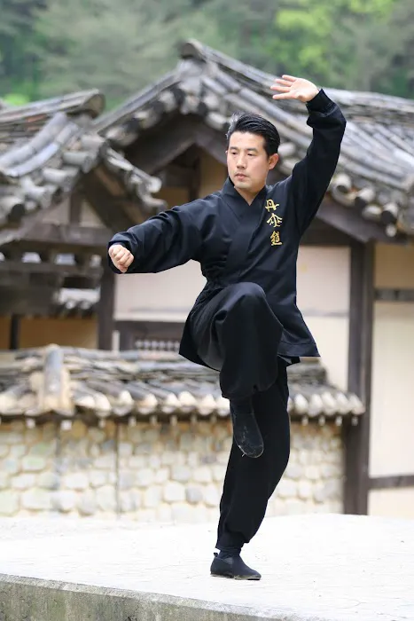 Body & Brain Yoga Tai Chi Picture 7
