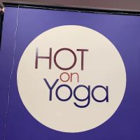 Yoga to the People ico