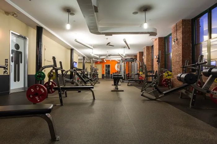 Chalk Gyms Picture 1