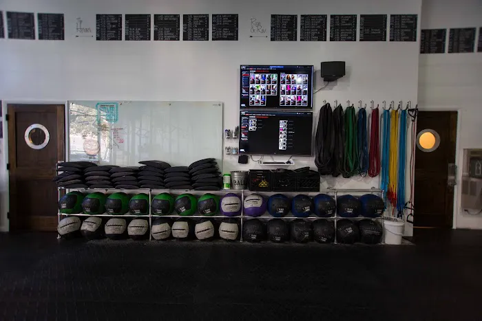 CrossFit Virtuosity Picture 5