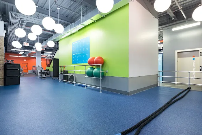 Blink Fitness Corona Picture 6