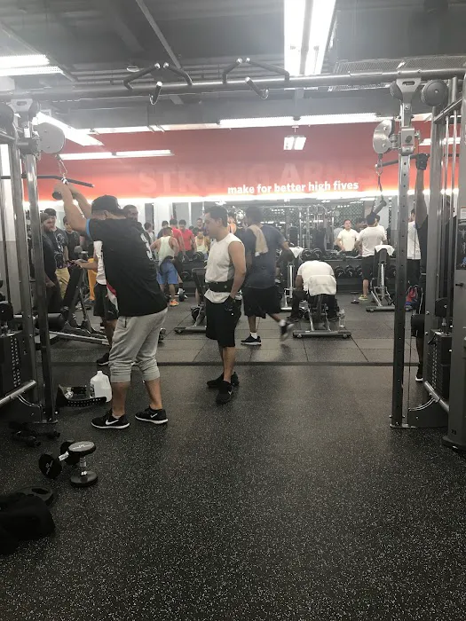 Blink Fitness Corona Picture 10