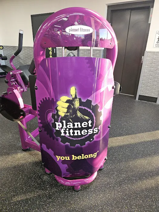 Planet Fitness Picture 5