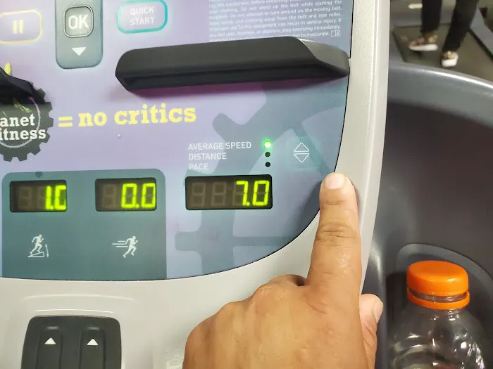 Planet Fitness Picture 10