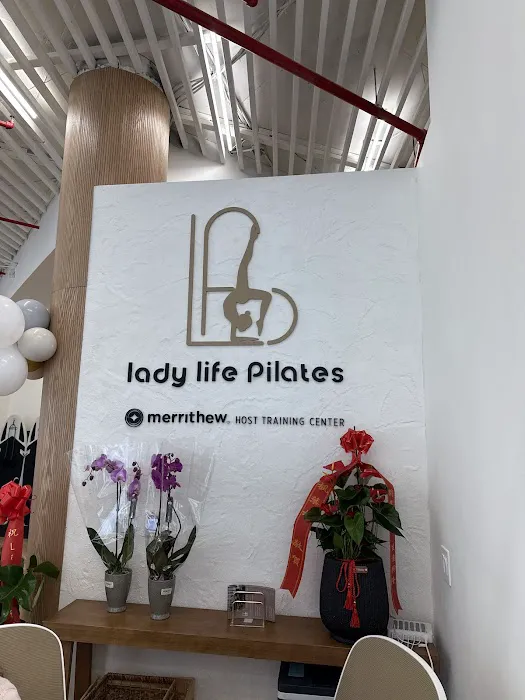 Lady Life Pilates [Bayside] x Merrithew® Host Training Center Picture 2