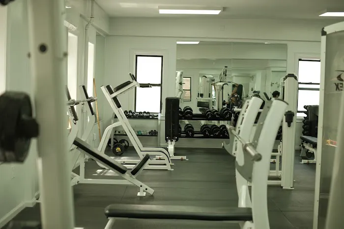 KGym Fitness 헬스장 健身房 Picture 5
