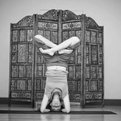 Revolution Yoga Picture 3