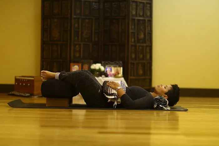 Revolution Yoga Picture 7