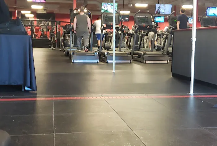 UFC GYM Long Island Picture 3