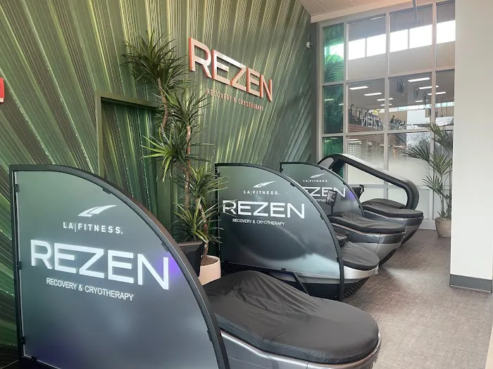 Rezen Recovery and Cryotherapy Picture 2