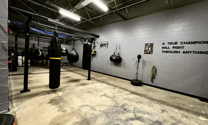 Black Out Fight Club Picture 2