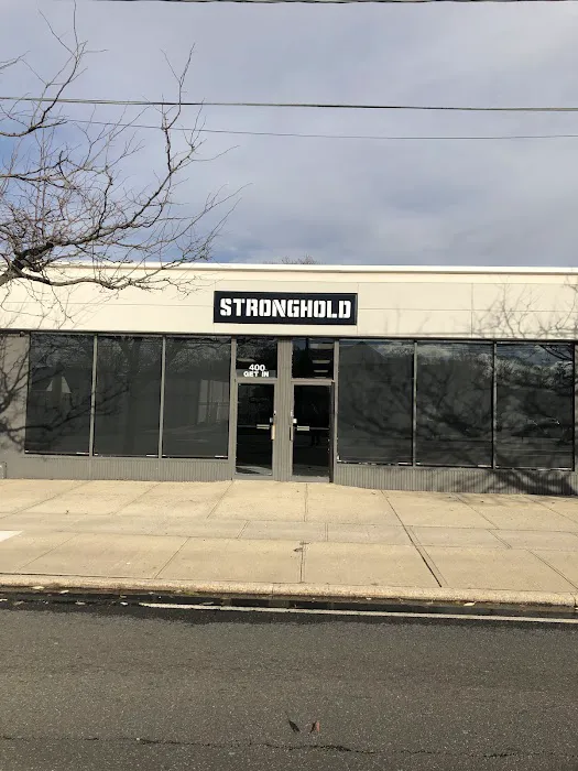 STRONGHOLD Picture 3