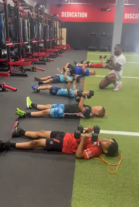 D1 Training Aurora Picture 10