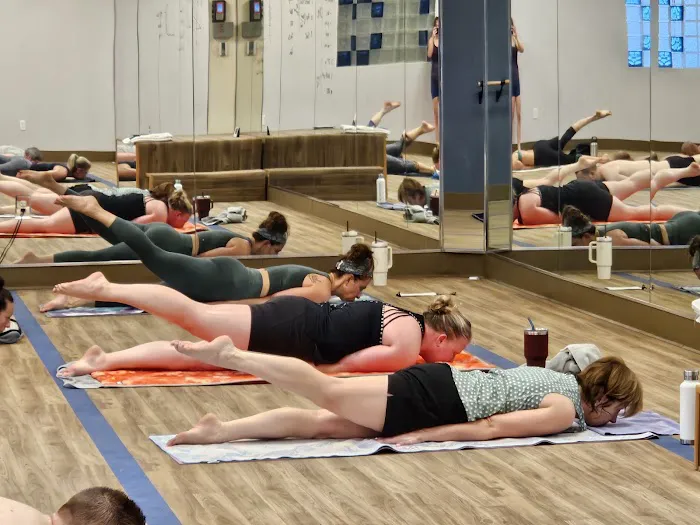 Hot Yoga Twinsburg Picture 3