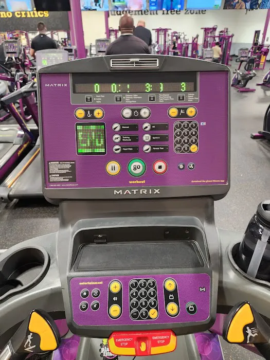 Planet Fitness Picture 3