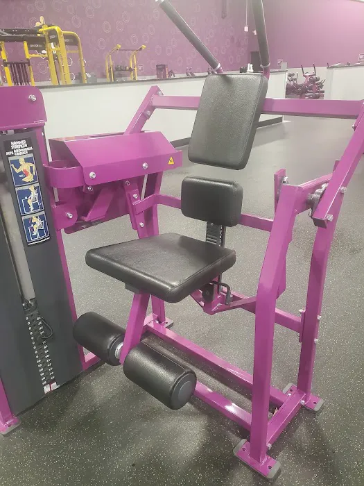 Planet Fitness Picture 10