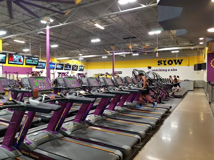 Planet Fitness Picture 8
