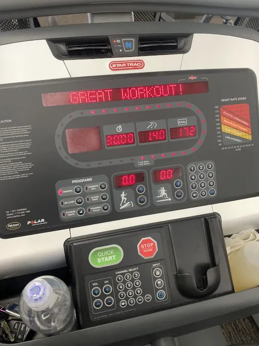 LA Fitness Picture 1