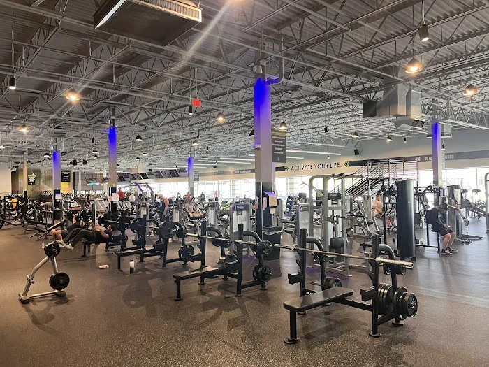 Catalyst Fitness - Elmwood Picture 7