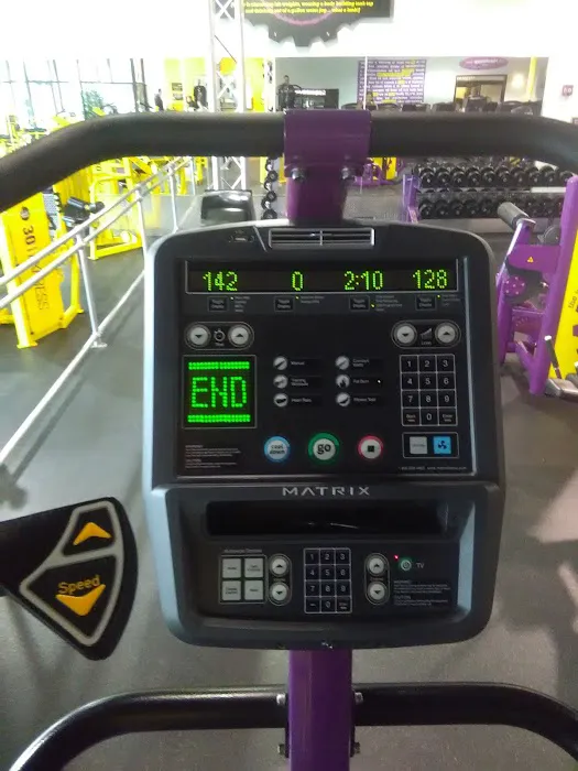 Planet Fitness Picture 6
