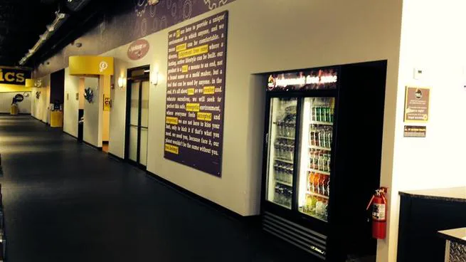 Planet Fitness Picture 1