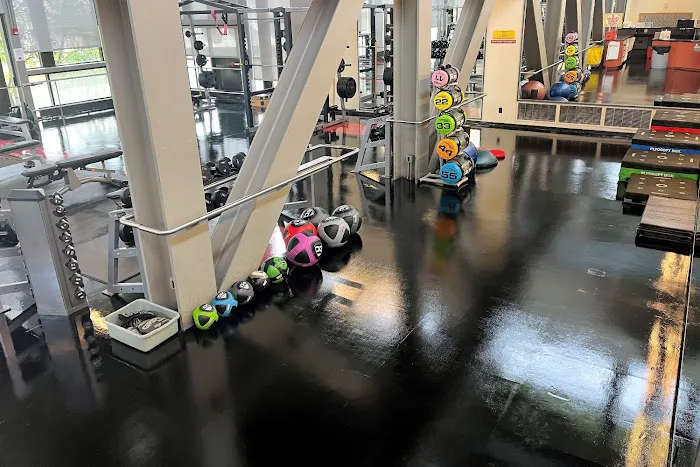 Noyes Fitness Center Picture 4