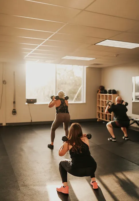 Barbell & Abs Fitness Studio Picture 3
