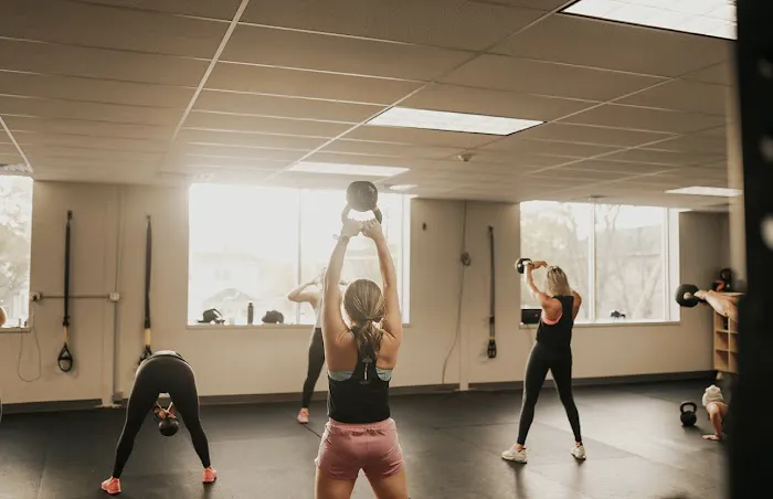 Barbell & Abs Fitness Studio Picture 4