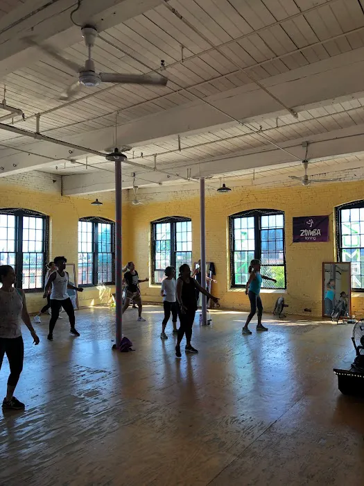 zClub Fitness Picture 4