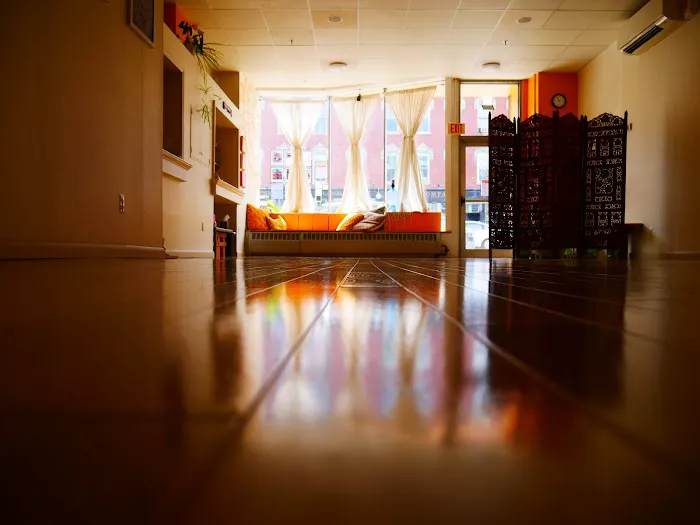 Vibe Yoga Picture 4