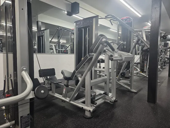 Guaranteed Fitness Center Picture 10