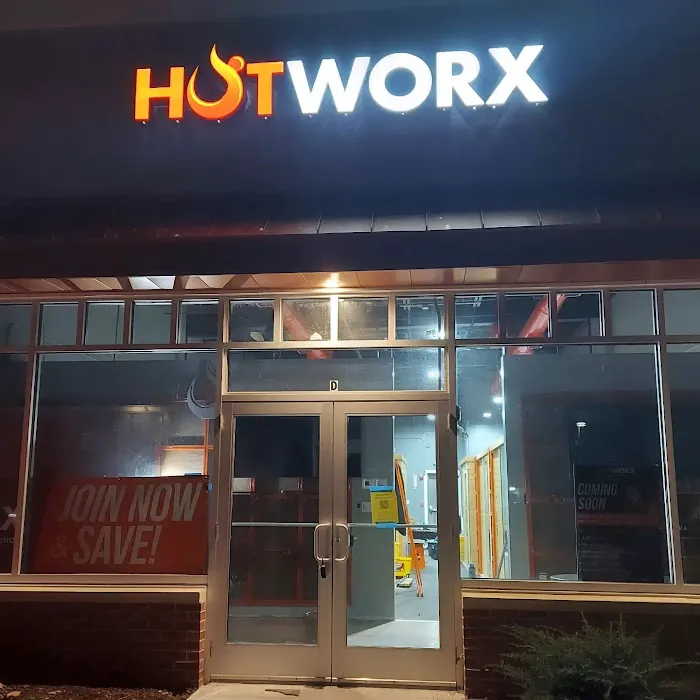 HOTWORX - Tyngsborough, MA (Westford Rd Plaza) Picture 9
