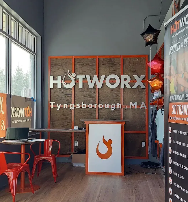 HOTWORX - Tyngsborough, MA (Westford Rd Plaza) Picture 4