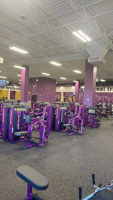 Planet Fitness Picture 6