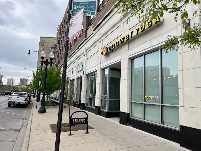 CorePower Yoga - Uptown Chicago Picture 7