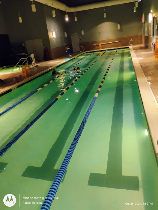 LA Fitness Picture 1