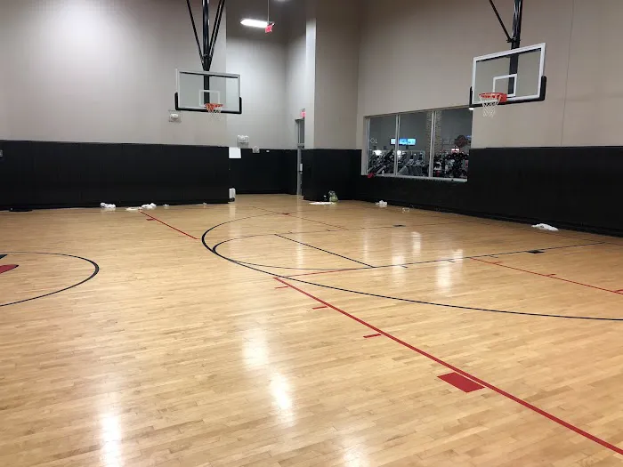 LA Fitness Picture 6