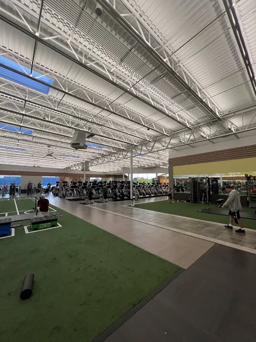 LA Fitness Picture 8