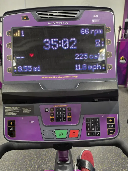 Planet Fitness Picture 4