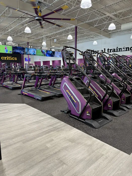 Planet Fitness Picture 5