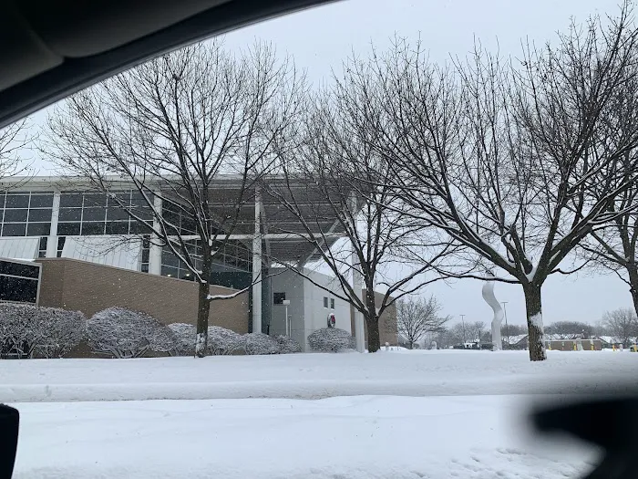 Endeavor Health Fitness & Wellness Center – NCH Picture 10