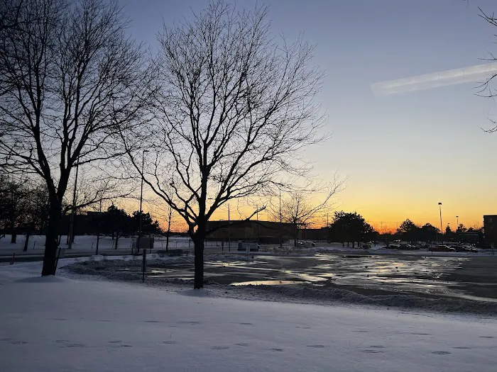 Endeavor Health Fitness & Wellness Center – NCH Picture 7